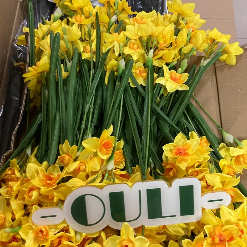 daffodil ပန်းအတု